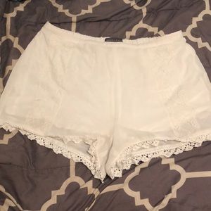 Kendall & Kylie White Lace Shorts